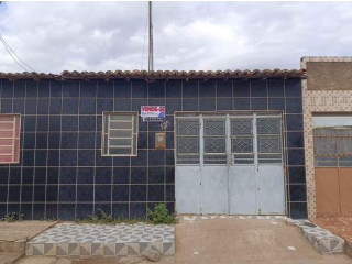 Vende-se Casa no IPSEP em Serra Talhada-PE